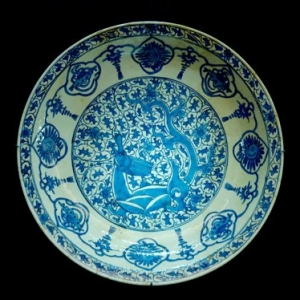 Basra blue ware dish